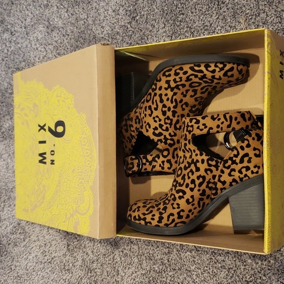 Mix No. 6 Shoes - Cheetah Print Booties